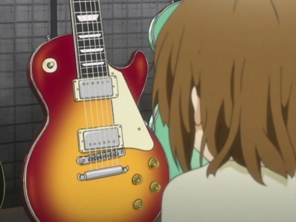 Même en vrai ça coute la peau des fesses K-ON_-_02_-_Large_16.jpg