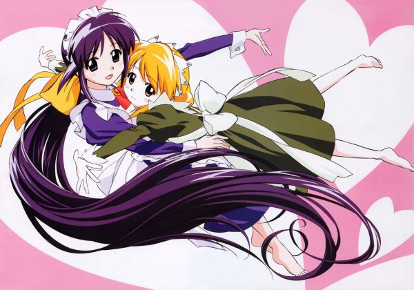 Hmmm, des maids. mahoro.jpg